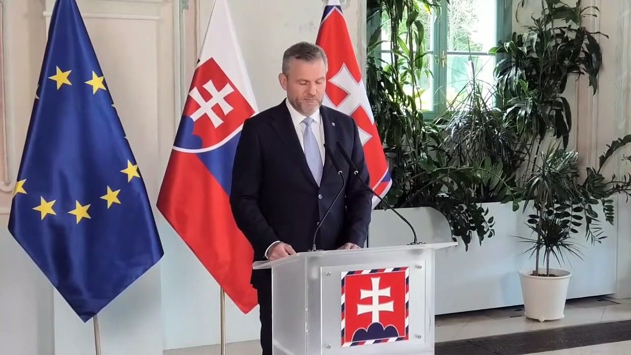 PREZIDENT: Referendum o sankciách voči Rusku nemožno vyhlásiť