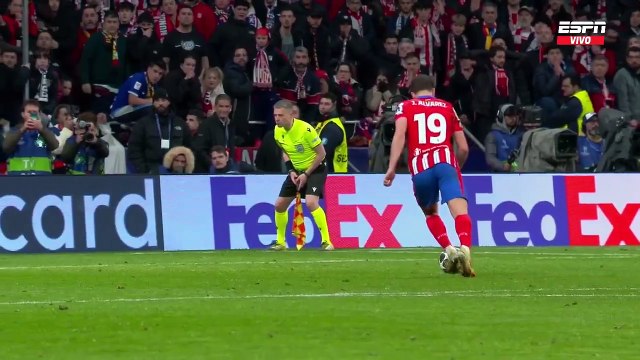 Penal anulado a Julián Álvarez que clasificó al Real Madrid contra el Atlético en la Champions League