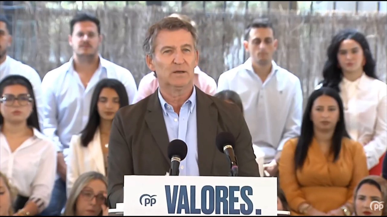 Feijóo, tras la comparecencia de Leire Díez: "No es una anécdota ni un circo, es la caída libre del PSOE"
