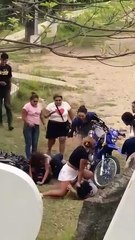 Mujeres arman feroz pelea en el Fuerte San Cristóbal