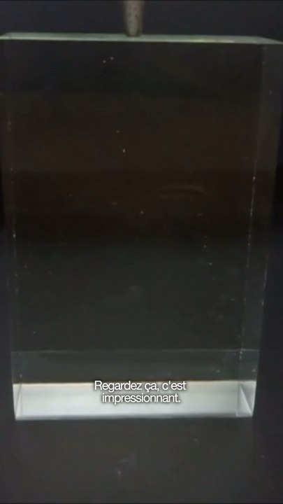 De l’électricité piégée à vie dans du verre 😳
