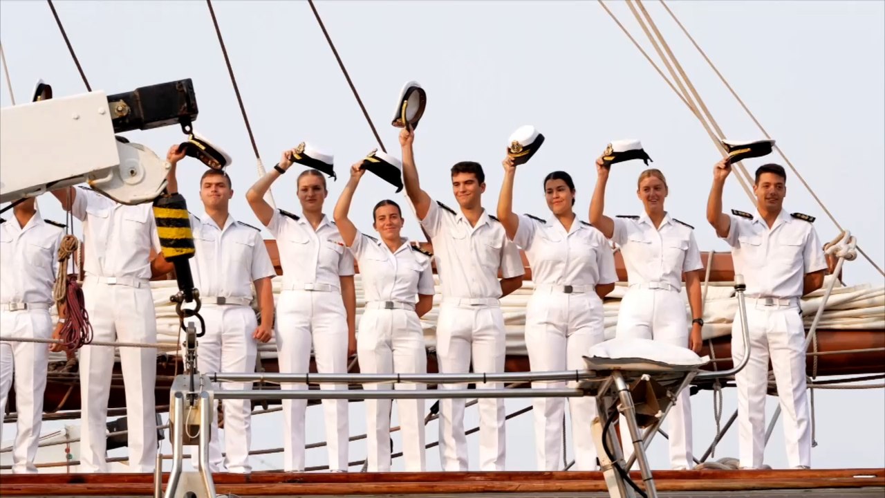 El buque escuela Juan Sebastián de Elcano llega a Nueva York con la princesa Leonor a bordo