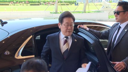 이 대통령, 윤 계엄선포 장소서 "대통령실, 무덤 같다" / YTN