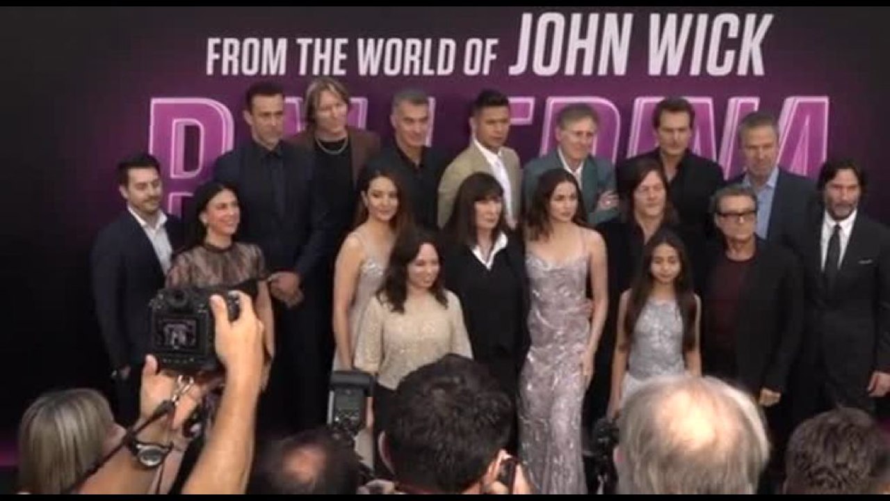 Keanu Reeves e Ana de Armas alla premiere di "Ballerina" a Hollywood