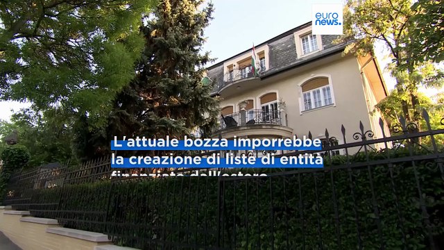 Ungheria, il Parlamento rinvia il voto sulla legge sulla trasparenza all'autunno