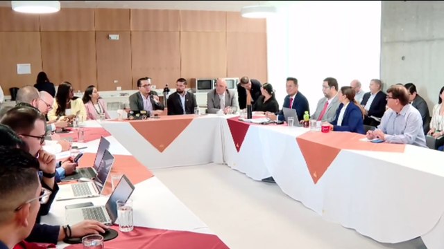 tn7-alcalde-presidente-de-aya-y-diputados-se-reunen-para-buscar-solucion-040625