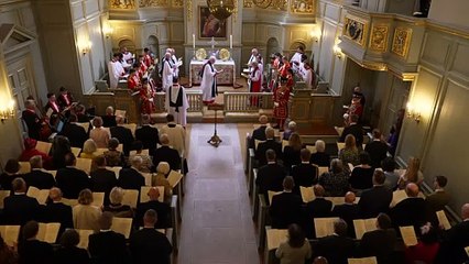 King attends anniversary service at Queen's Chapel