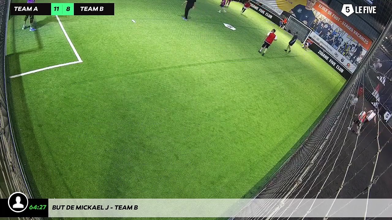 But de Mickael J - Team B