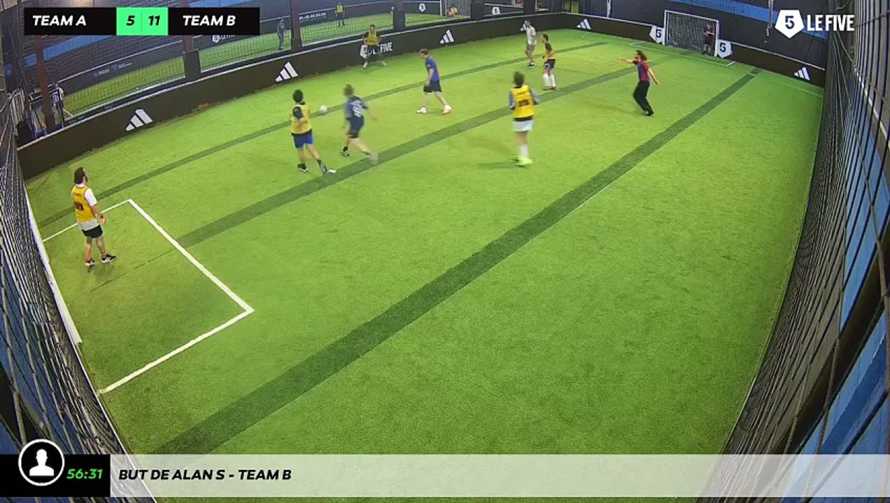 But de Alan S - Team B