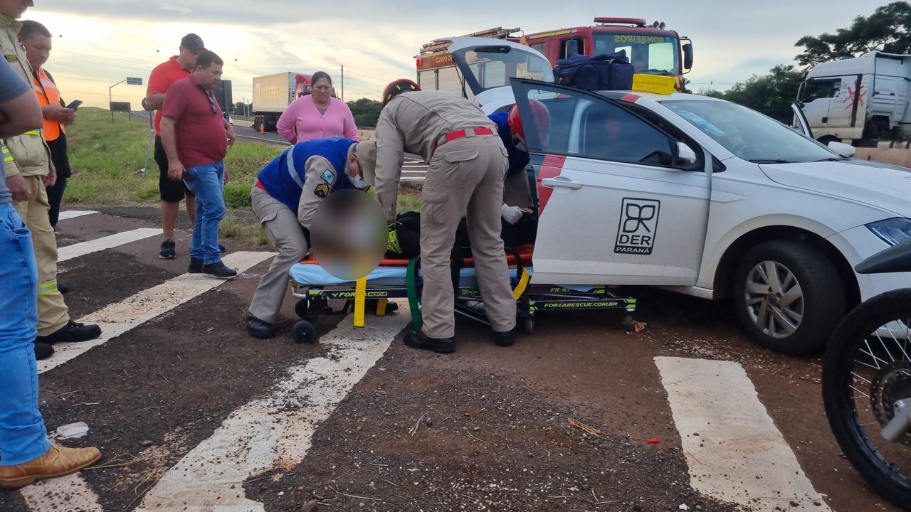 Motociclista bate na traseira de caminhonete na PRc-467 em Cascavel