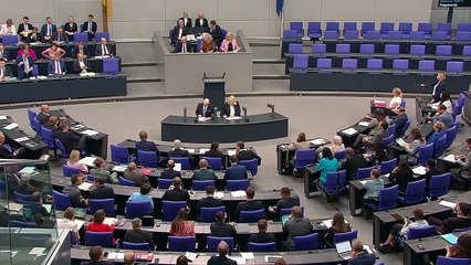 Confusão no parlamento alemão devido à política pró-Israel