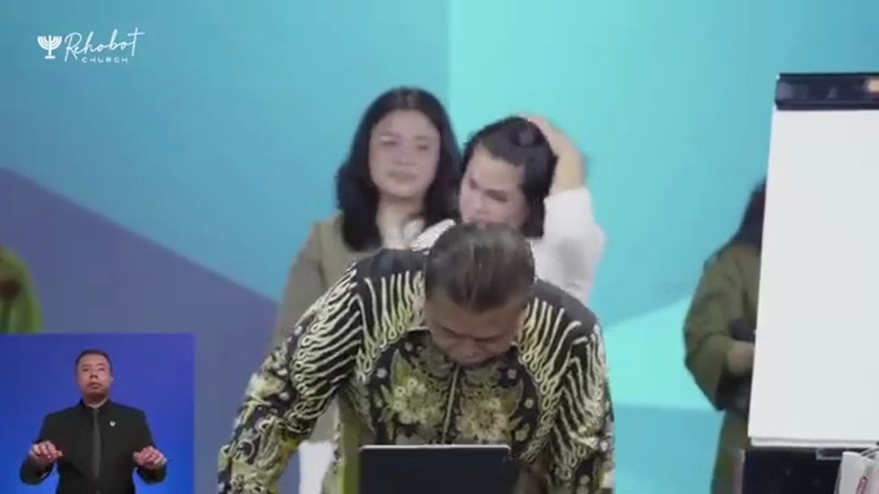 TIDAK BERKUASA MENGUBAH