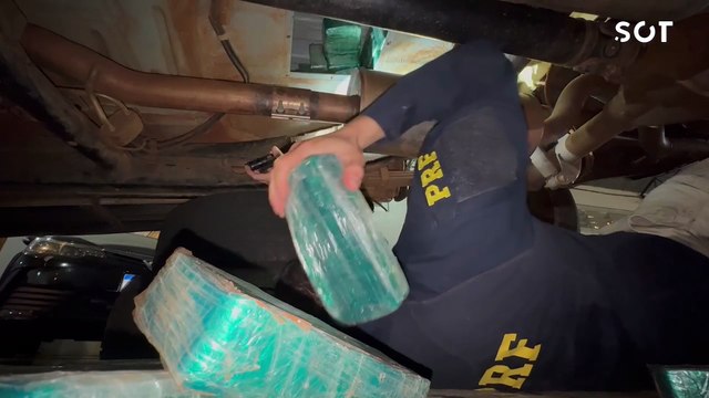 PRF descobre quase 93 kg de cocaína escondidos em caminhonete no Paraná