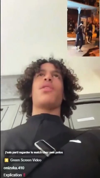 Victoire PSG - Le jeune homme qui a explosé un abribus à Paris, explique "sa satisfaction" sur les réseaux sociaux