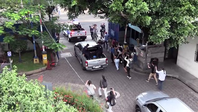 Abogada activista de DDHH salvadoreña se dice presa política de Bukele