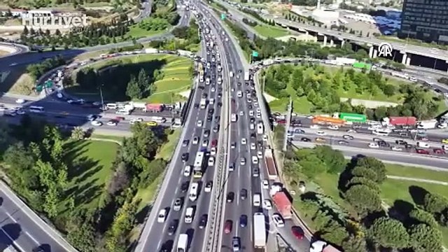 TEM Otoyolu'nda erken saatlerde yoğunluk oluştu