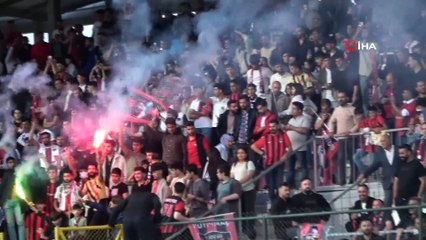 Büyük sevinç! Vanspor'un şampiyonluğu kutlandı