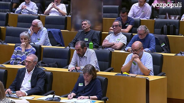 Yolanda Díaz dice que hasta la Iglesia está contra la OPA del BBVA al Sabadell