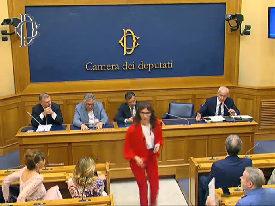 Roma - Carla Giuliano San Severo doc bombino bianco - Conferenza stampa di Carla Giuliano (05.06.25)