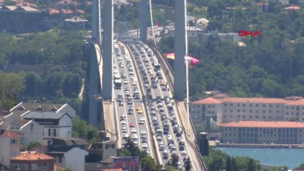 15 Temmuz Şehitler Köprüsü'nde bayram trafiği