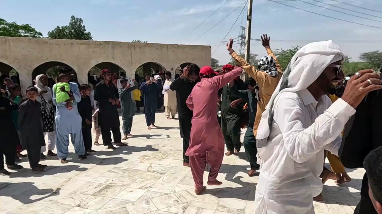 رقصة صوفية باكستانية