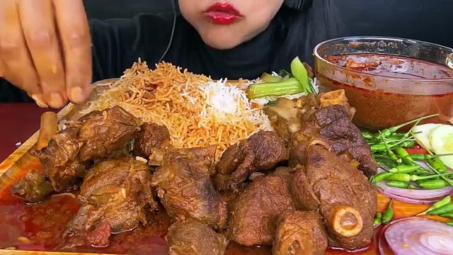 SPICY MUTTON CURRY,WHITE RICE,GREEN CHILLI &SALAD *ASMR EATING*