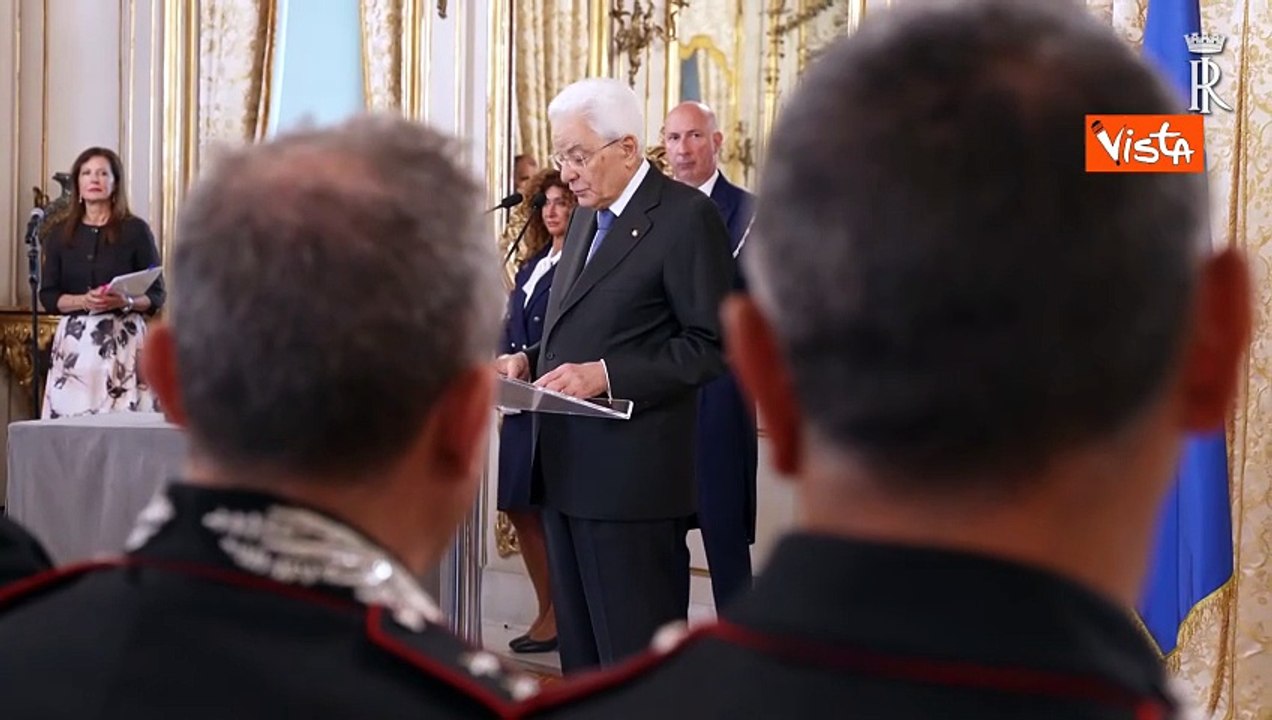 Mattarella ai Carabinieri: Nuove sfide nello spirito della Costituzione
