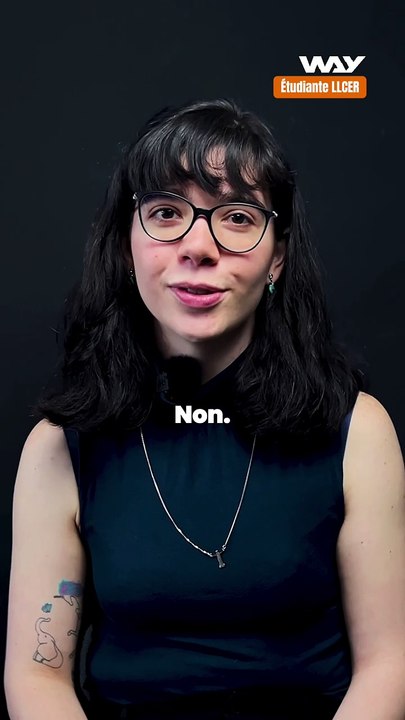 Elle corrige les fautes des autres, même dans les messages ? ⏱️ Marie est étudiante en Licence LLCER (c'est de la littérature + de la civilisation en langue étrangère). Après un bac général au Brésil, elle est venue étudier à la Sorbonne.