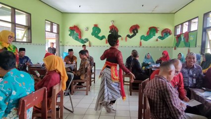 TARI TOPENG KALIWUNGU - SMPN 3 TEMPEH LUMAJANG