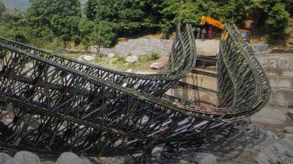 चमोली में 60 मीटर लंबा निर्माणाधीन वैली ब्रिज ढहा, उम्मीद भी टूटी