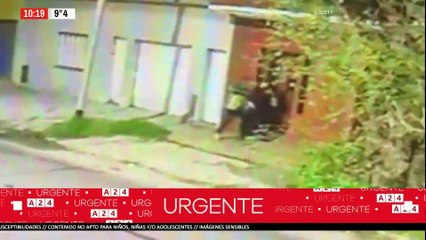 🚨 ATAQUE A UNA MUJER EN SARANDÍ: NO SE RESISTIÓ E IGUAL LE TIRÓ DOS CUCHILLADAS