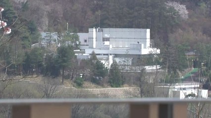 이 대통령, 한남동 관저 머물기로..."세금 낭비 감안" / YTN