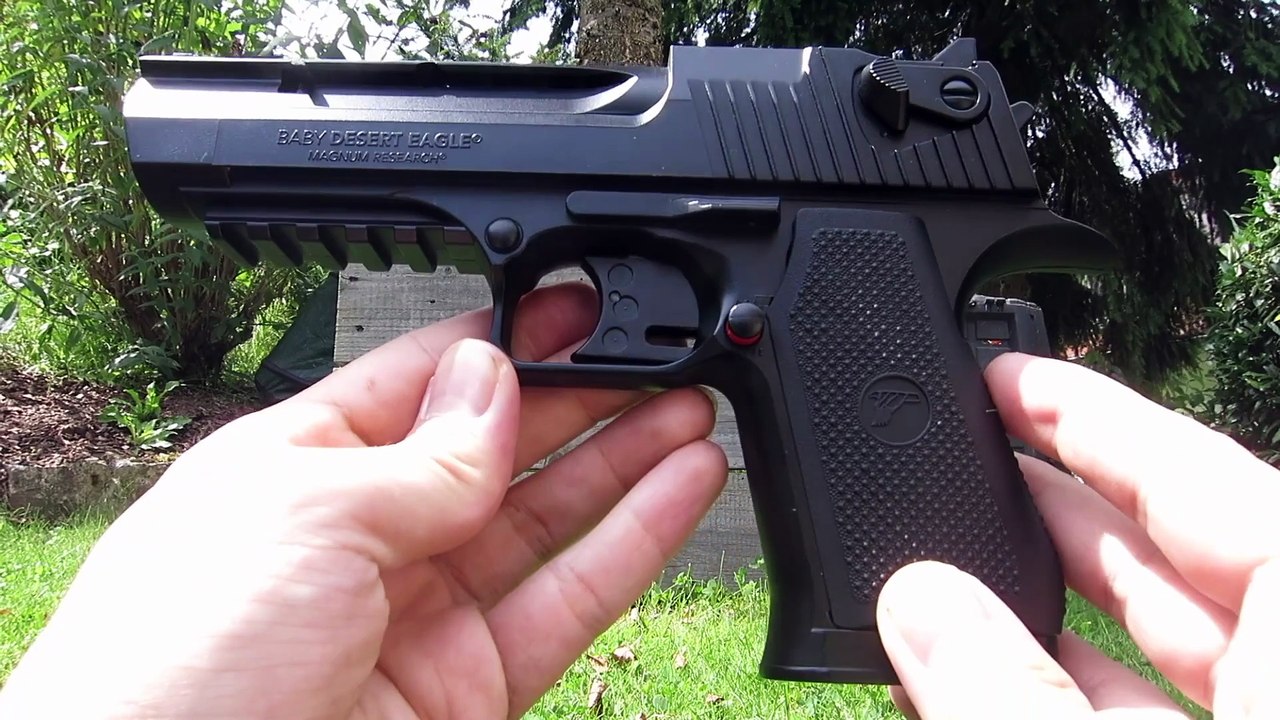 Nokia 3310 VS 16 Shots Double Action C02 BB GUN