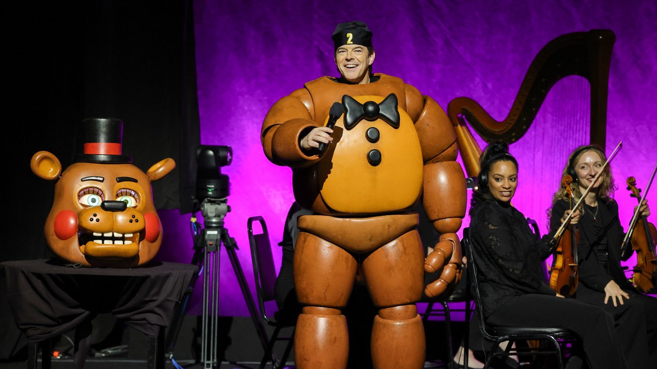 First Look at 'Five Nights at Freddy's 2'