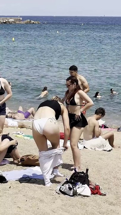 🇪🇸 Barcelona beach Spain