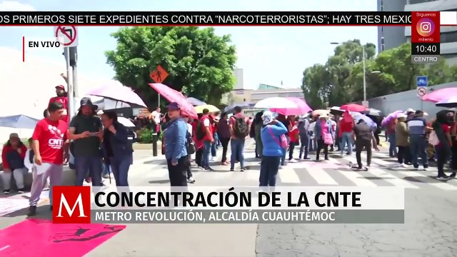 Maestros de la CNTE protestan frente a oficinas del ISSSTE en la alcaldía Cuauhtémoc, CdMx