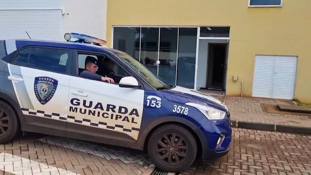 Homem com mandado de prisão é detido pela Guarda Municipal no Cascavel Velho