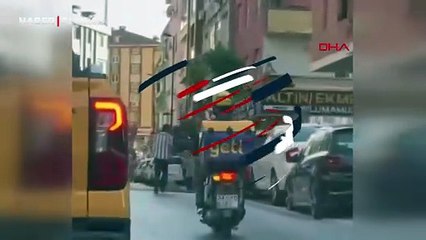 Ümraniye'de kurban pazarından kaçan boğa ortalığı birbirine kattı! O anlar kamerada!
