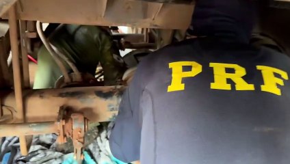 Grande apreensão: cilindro de ar esconde 70 quilos de cocaína em Umuarama