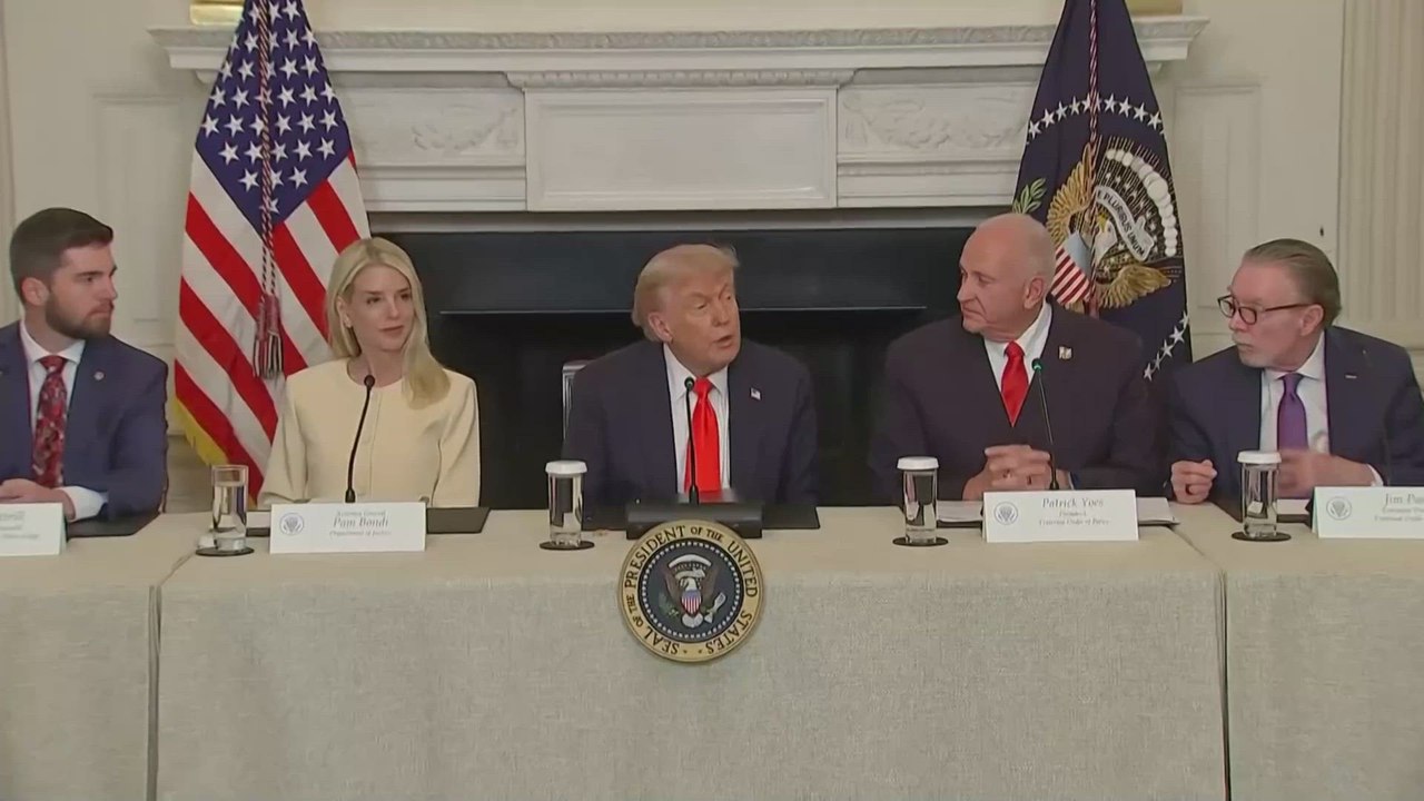 TRUMP DODGES Questions After Explosive Fight with ELON MUSK