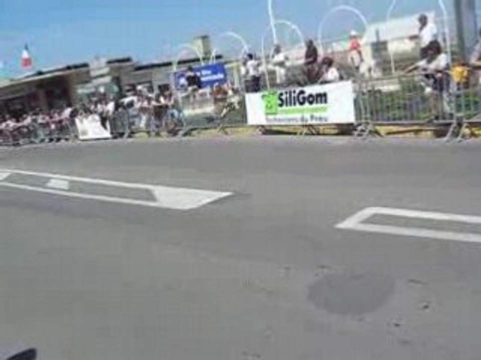 motos anciennes luc sur mer 11 05 2008 (2)