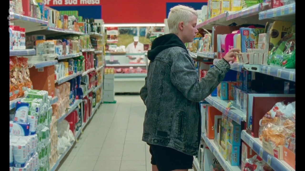 Ruby_109087-000-A_Originalfassung - UT deutsch_PT_1280x720_2200