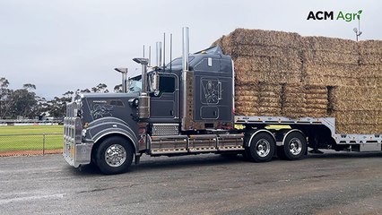 Massive Jamestown hay delivery brings relief to SA farmers