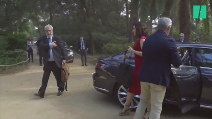 El frío saludo de Ayuso con Salvador Illa y Ángel Víctor Torres a su llegada a la Conferencia de Presidentes