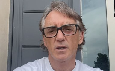 Staffetta per Gaza, l'appello accorato di Mancini: «Basta guerra!», dice l'ex ct azzurro
