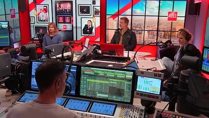 LIVE - Marine interprète "Cœur Maladroit" dans Le Double Expresso RTL2 (06/06/25)