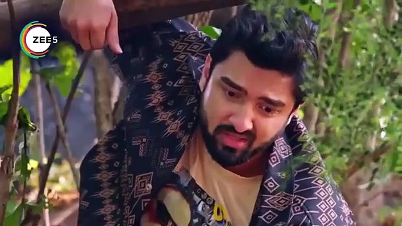 SAAS BAHU AUR SAANP ｜ CARRYMINATI
