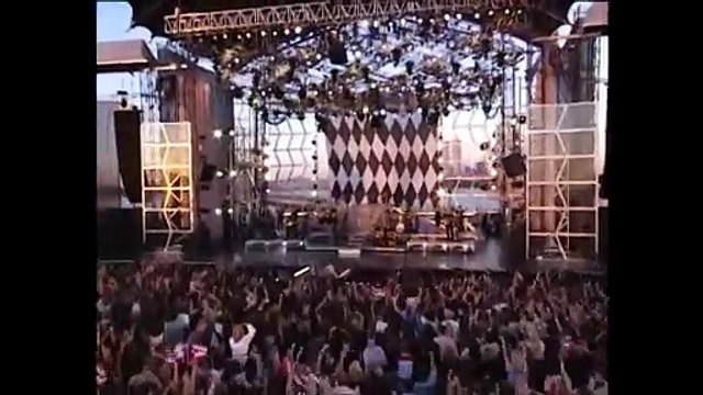 Ricky Martin - Livin' La Vida Loca (Live) _ One Night Only _ Front Row Music