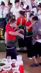 Jump extremely bloody where bloody where#MÁU Ở ĐÂU LÀ MÁU Ở ĐÂU_