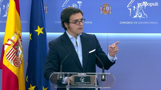 Vox ve un teatrillo que Ayuso proteste cuando Pradales habla en euskera